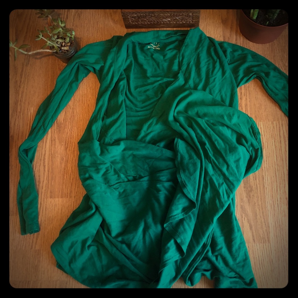 Beyond Yoga Green Everyday Drape Wrap Cardigan